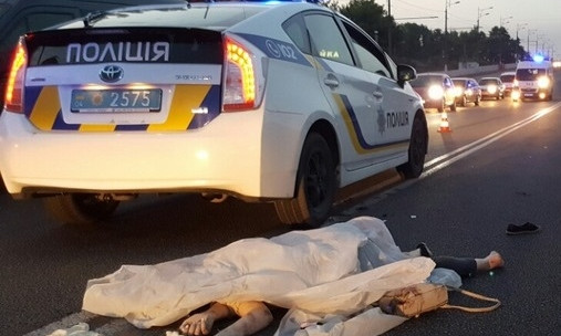 В Днипре водитель маршрутки насмерть сбил девушку 