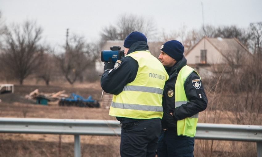 Безопасный Днепр:  полиция фиксирует автомобилистов при помощи TruCam