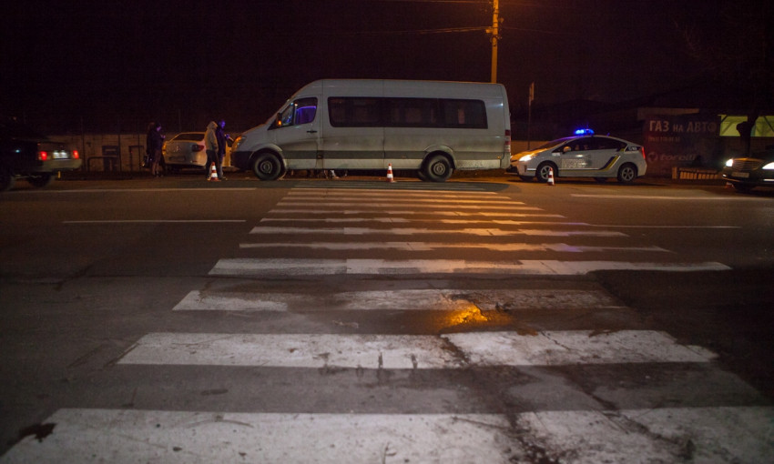 ДТП в Днепре: маршрутка сбила пешехода