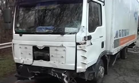 Смертельное ДТП: грузовик столкнулся с легковым авто