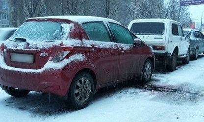 ДТП на Днепропетровщине: три авто попали в аварию
