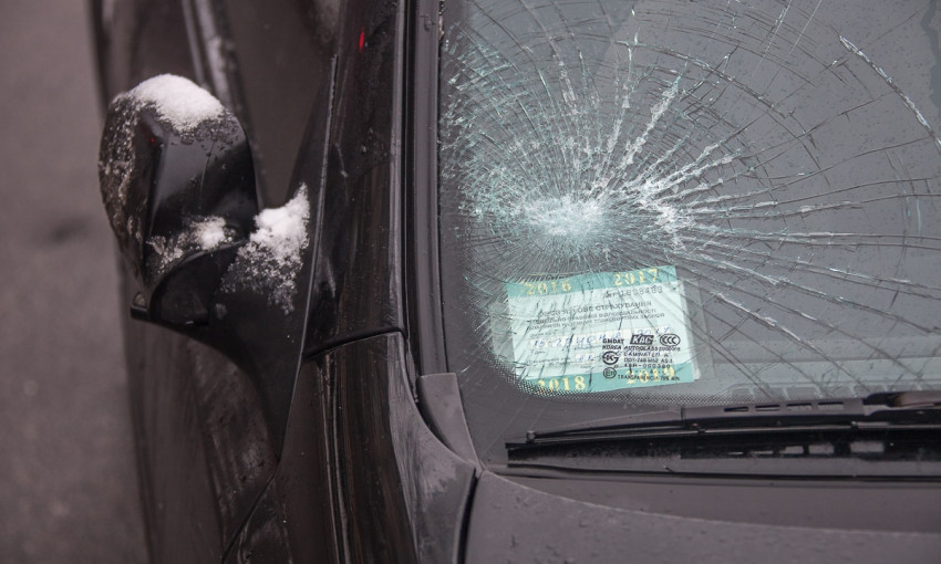ДТП в Днепре: автомобиль сбил пешехода