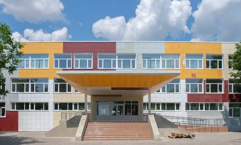 Валентин Резниченко рассказал о реконструкции школы в Синельниково 