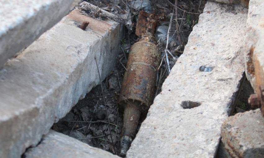 В Днепре горожане нашли подкалиберный снаряд для танка