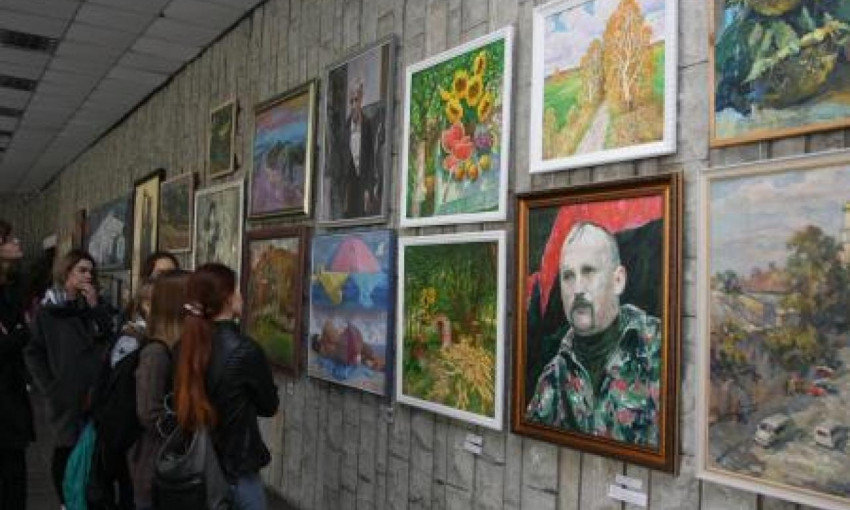 В Днепре состоялась уникальная художественная выставка 