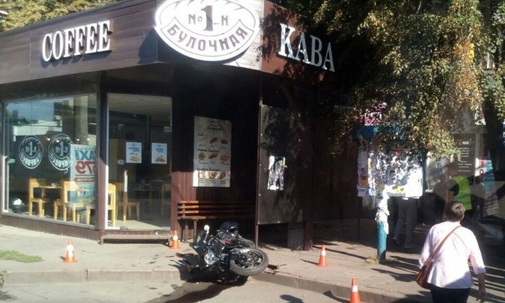 ДТП на Днепропетровщине: мотоциклист сбил пешехода
