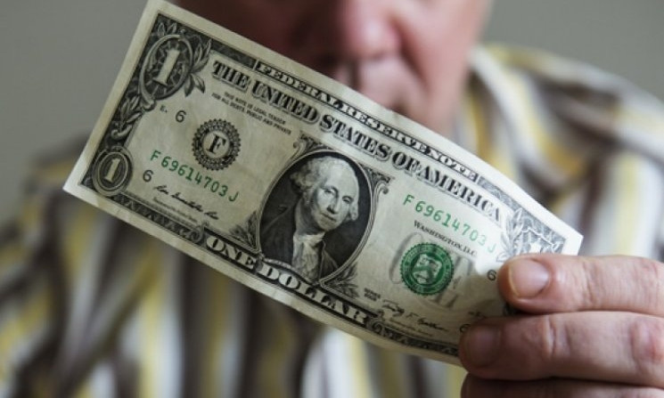В Днепре обсуждают прогноз курса доллара от Минфин