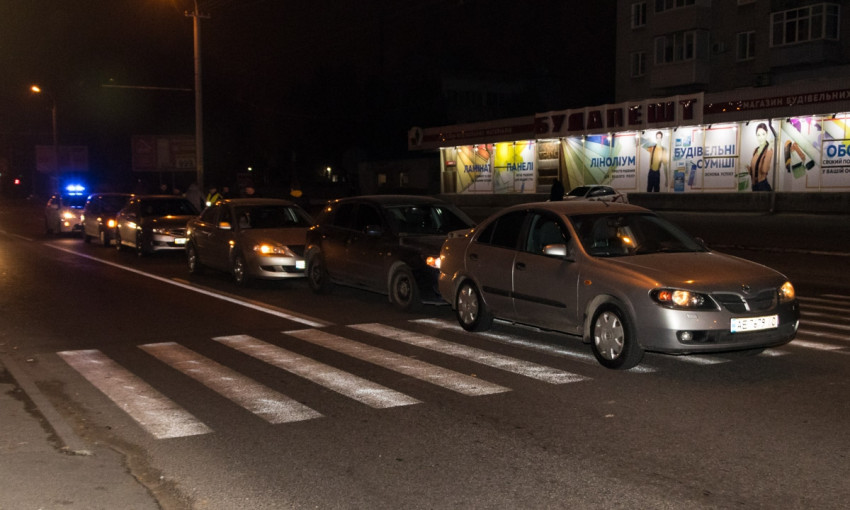 ДТП в Днепре: на дороге столкнулись четыре авто 