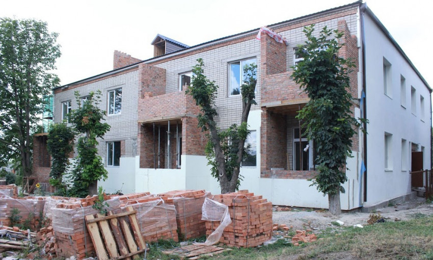 На Днепропетровщине военные получают реконструированное жилье 