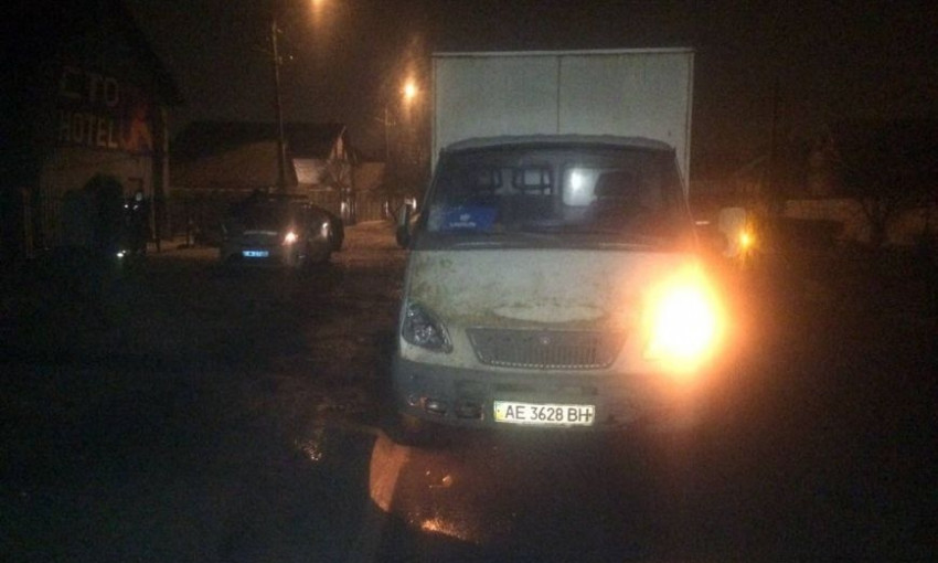 ДТП в Днепре: грузовик сбил мужчину