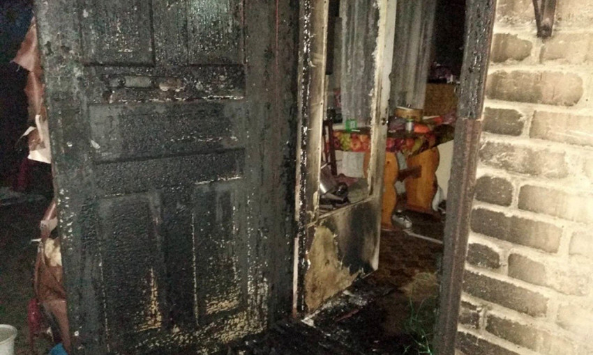 Пожар на Днепропетровщине: в жилом доме пострадали две женщины 