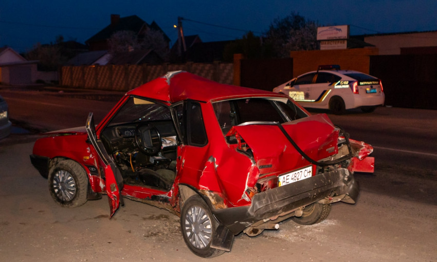 ДТП в Днепре: на Байкальской столкнулись два авто