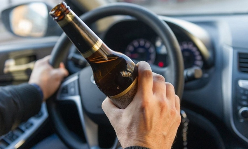В Днепре пьяный водитель предлагал полиции взятку 