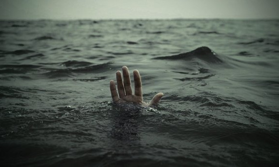 Житель Днепропетровщины утонул в море 