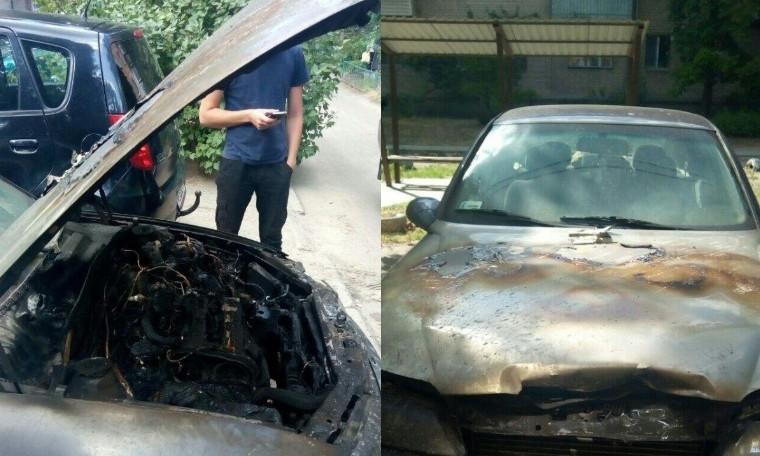 Пожар в Днепре: сотрудники ГСЧС тушили автомобиль Opel Vectra