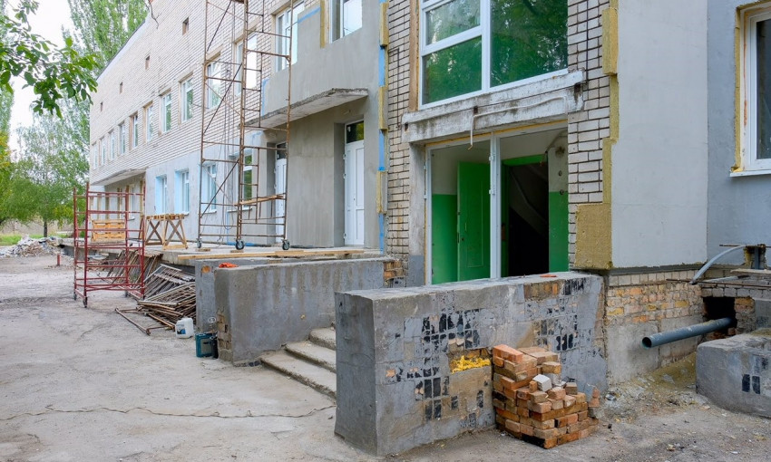 Валентин Резниченко рассказал о реконструкции больницы в Марганце