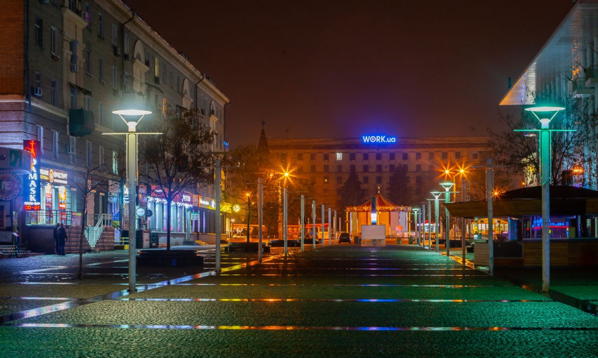 Ночной Днепр: как выглядит центр города после заката