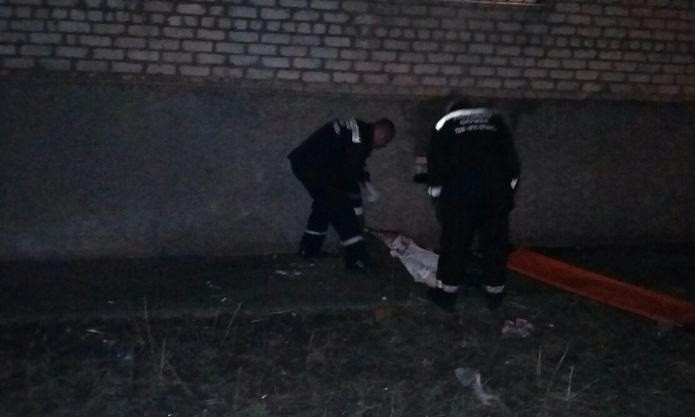 ЧП на Днепропетровщине: пенсионерка выпала из окна