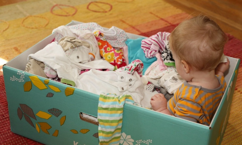 На Днепропетровщине молодым мамам выдали более 7 тысяч пакетов малыша