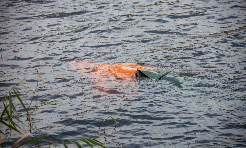 ЧП в Днепре: в реке горожане обнаружили труп 