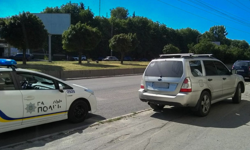ДТП в Днепре: Subaru сбил мужчину на пешеходном переходе