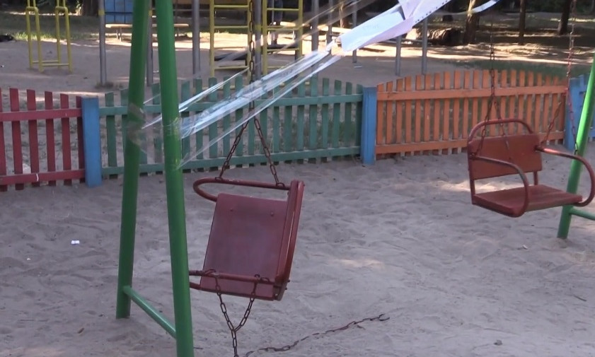 Днепропетровщина экстремальная: травма на детской площадке