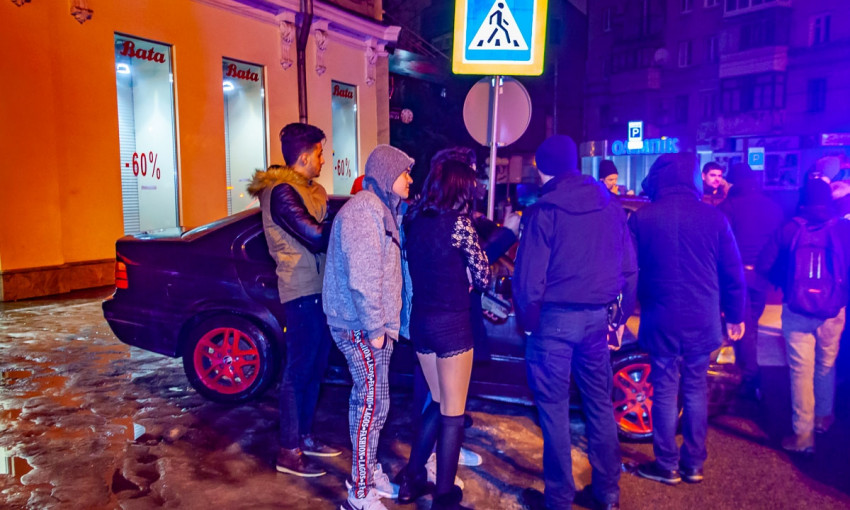 В Днепре таксисты помогли задержать пьяных автомобилистов 