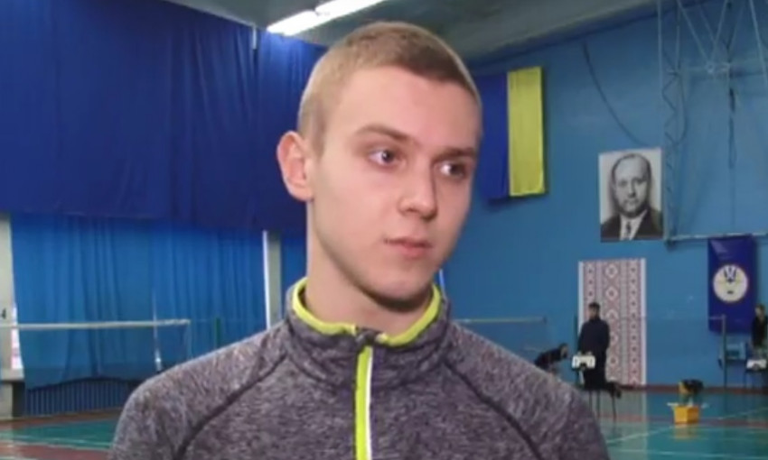 В Днепре прошел всеукраинский турнир по бадминтону 