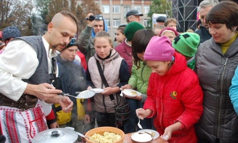 На Днепропетровщине состоялся мастер-класс казацкой кухни
