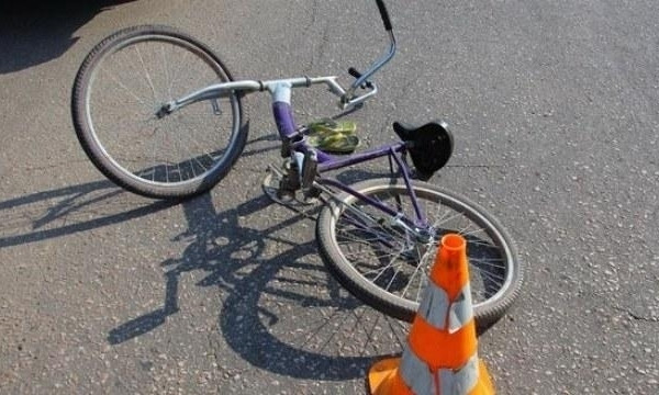 ДТП в Днепре: авто сбило велосипедиста 
