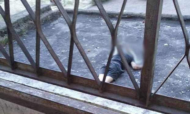 ЧП на Днепропетровщине: мужчина спрыгнул с многоэтажного дома 