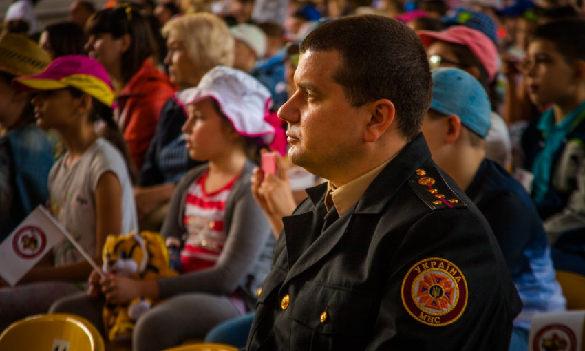 В Днепре выступили юные спасатели из разных городов Украины 