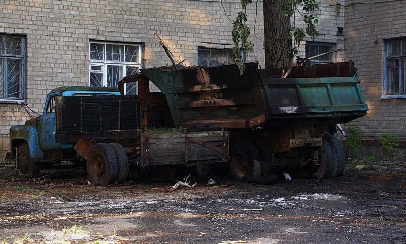 Пожар в Днепре: в Приднепровске горели грузовики 