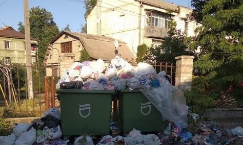 Жители Днепра сообщили о нехватке мусорных контейнеров 