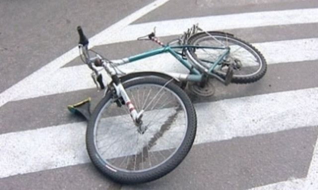 ДТП в Кривом Роге: автомобиль врезался в велосипед