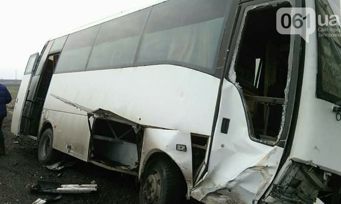 ДТП в регионе: автобус столкнулся с легковым авто