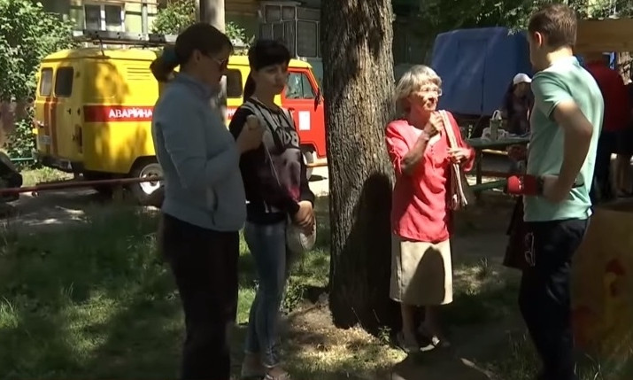 Жители Днепропетровщины блокировали автомобили Днепрогаза