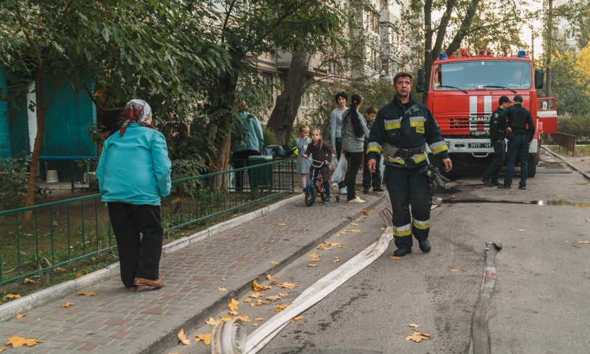 Пожар в Днепре: на Маршала Малиновского погиб мужчина