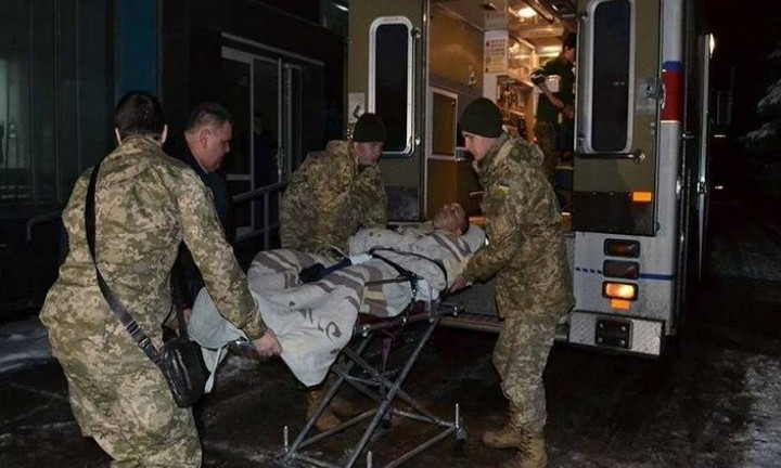 Врачи Днепра спасают раненых бойцов АТО