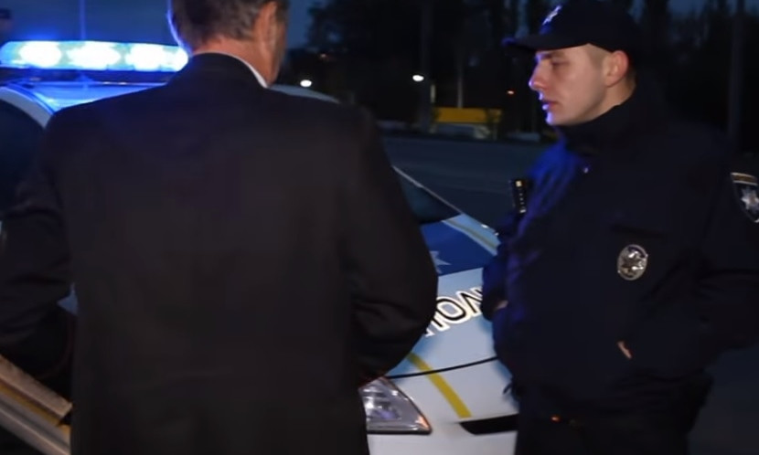 Полиция Днепра задержала пьяного подполковника МЧС в отставке