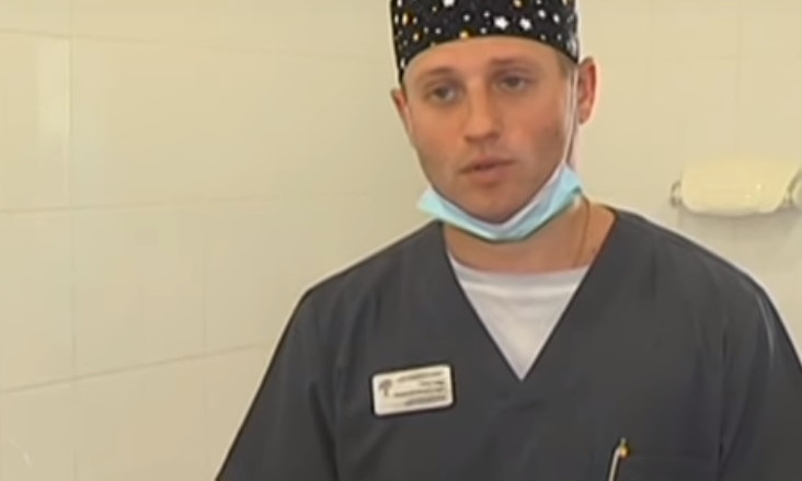 Врачи больницы Мечникова проводят 35 тысяч операций ежегодно