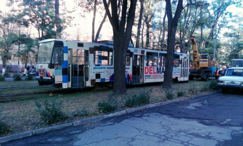 В Днепре регулярно ломаются трамваи 