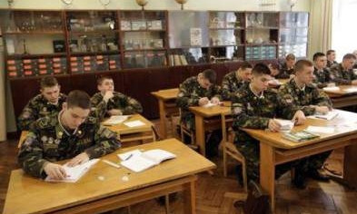 170 бойцов на Днепропетровщине изучают английский