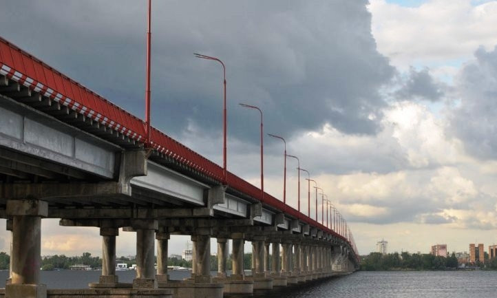 Аудит Нового моста в Днепре: чиновники объявлены в розыск