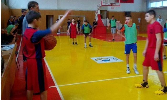 На Днепропетровщине соревновались юные баскетболисты 