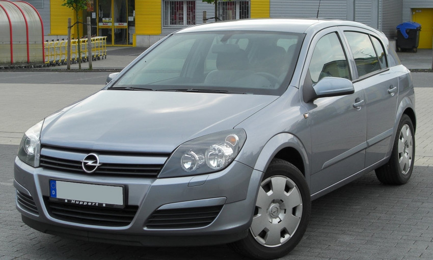 В Днепре угнали Opel Astra