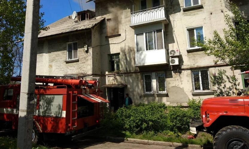 Пожар на Днепропетровщине: горел многоэтажный дом
