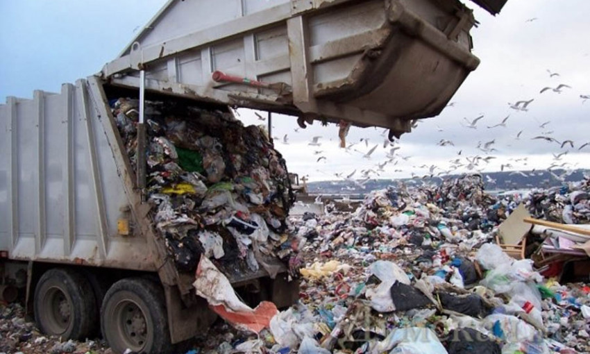Теперь мусор из Львова выбрасывают в Синельниково 