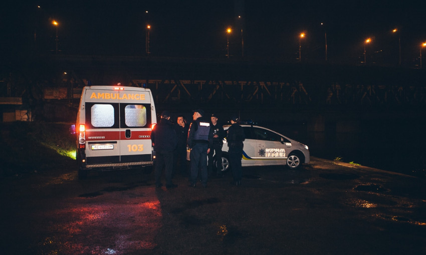 ЧП в Днепре: парень спрыгнул с Амурского моста