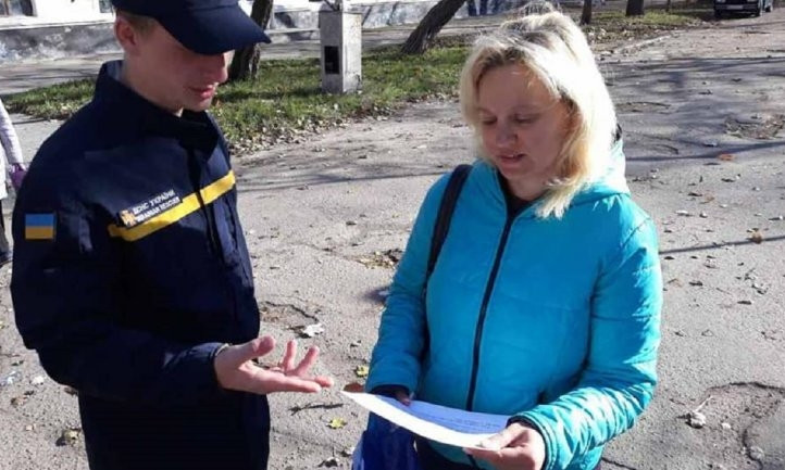На Днепропетровщине спасатели предупредили об опасности печного отопления